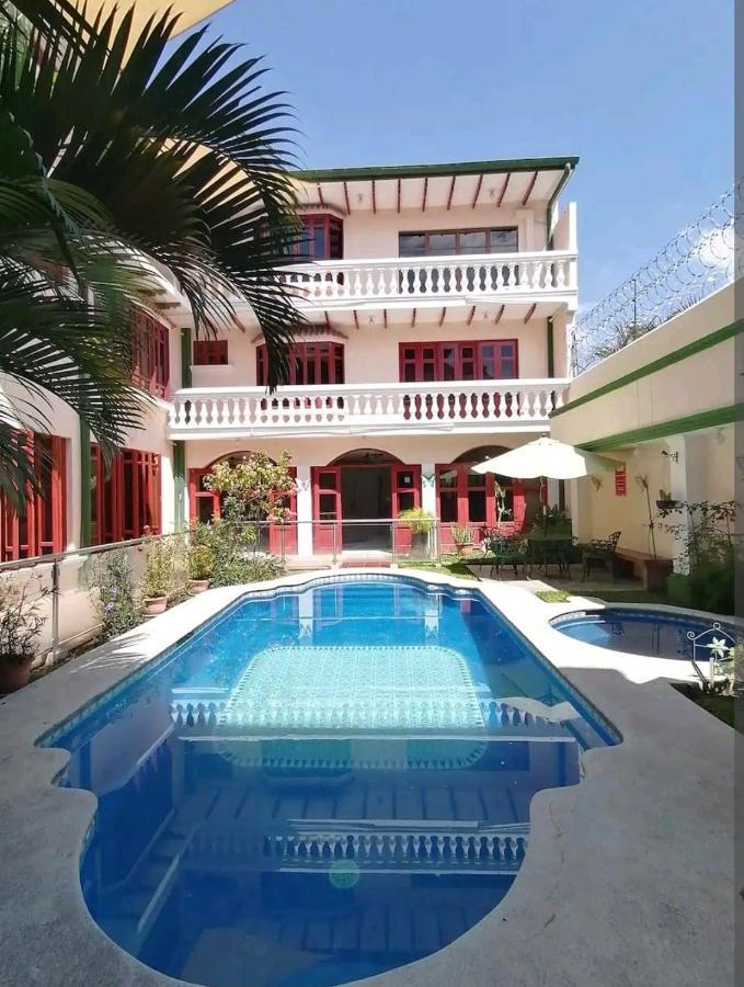 Hotel Fotherhouse San Salvador Bagian luar foto