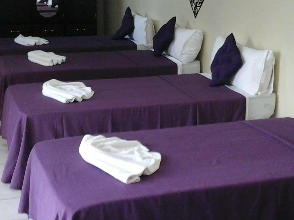 Hotel Fotherhouse San Salvador Bagian luar foto