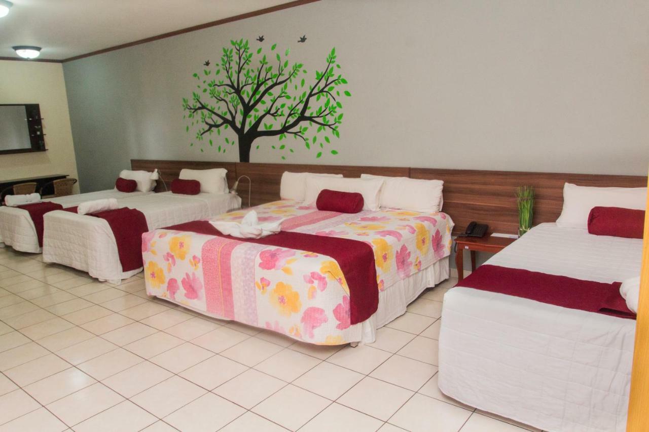 Hotel Fotherhouse San Salvador Bagian luar foto